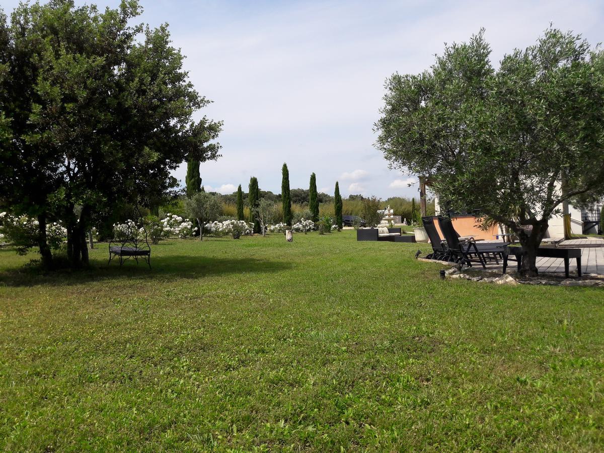 La Lune O Collines - Gite Villa Lédenon Esterno foto